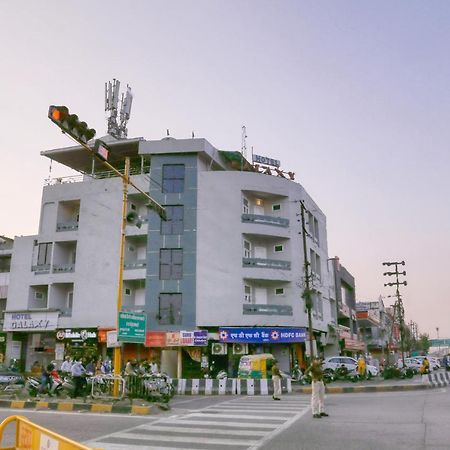 Hotel Galaxy Indore Luaran gambar