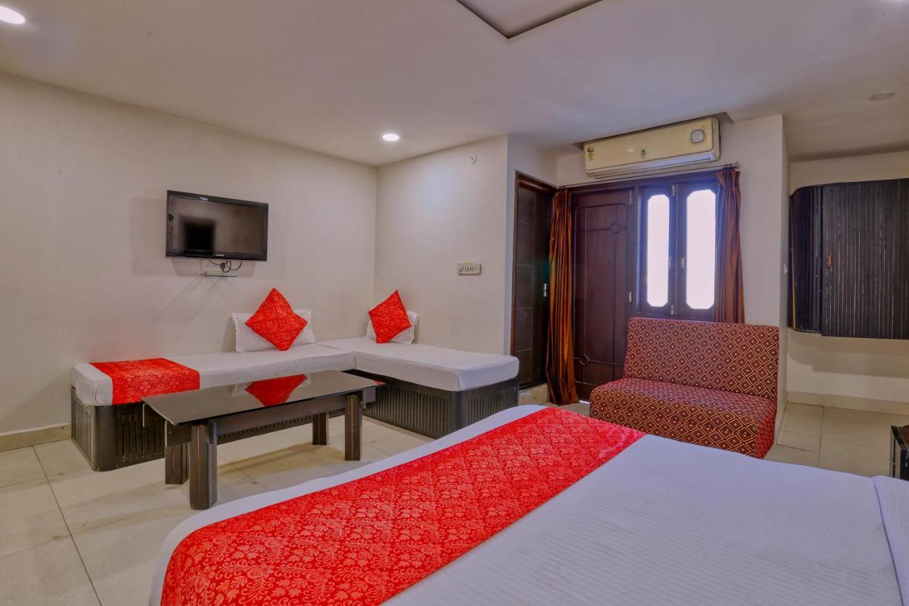 Hotel Galaxy Indore Luaran gambar