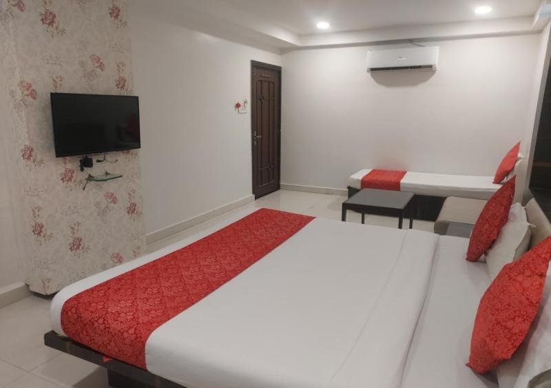 Hotel Galaxy Indore Luaran gambar