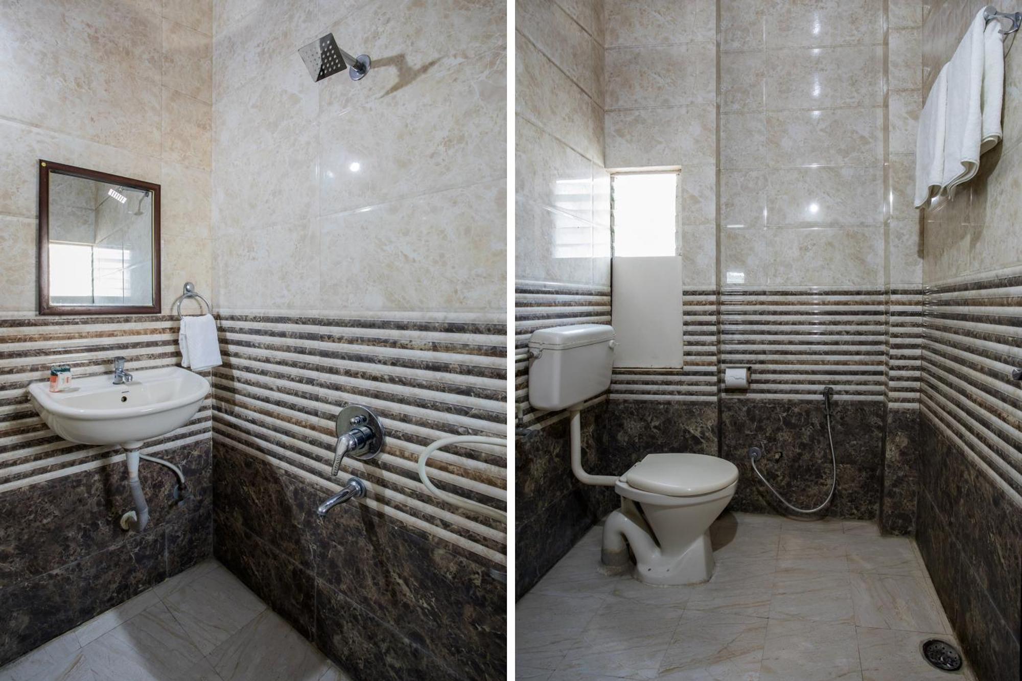 Hotel Galaxy Indore Luaran gambar